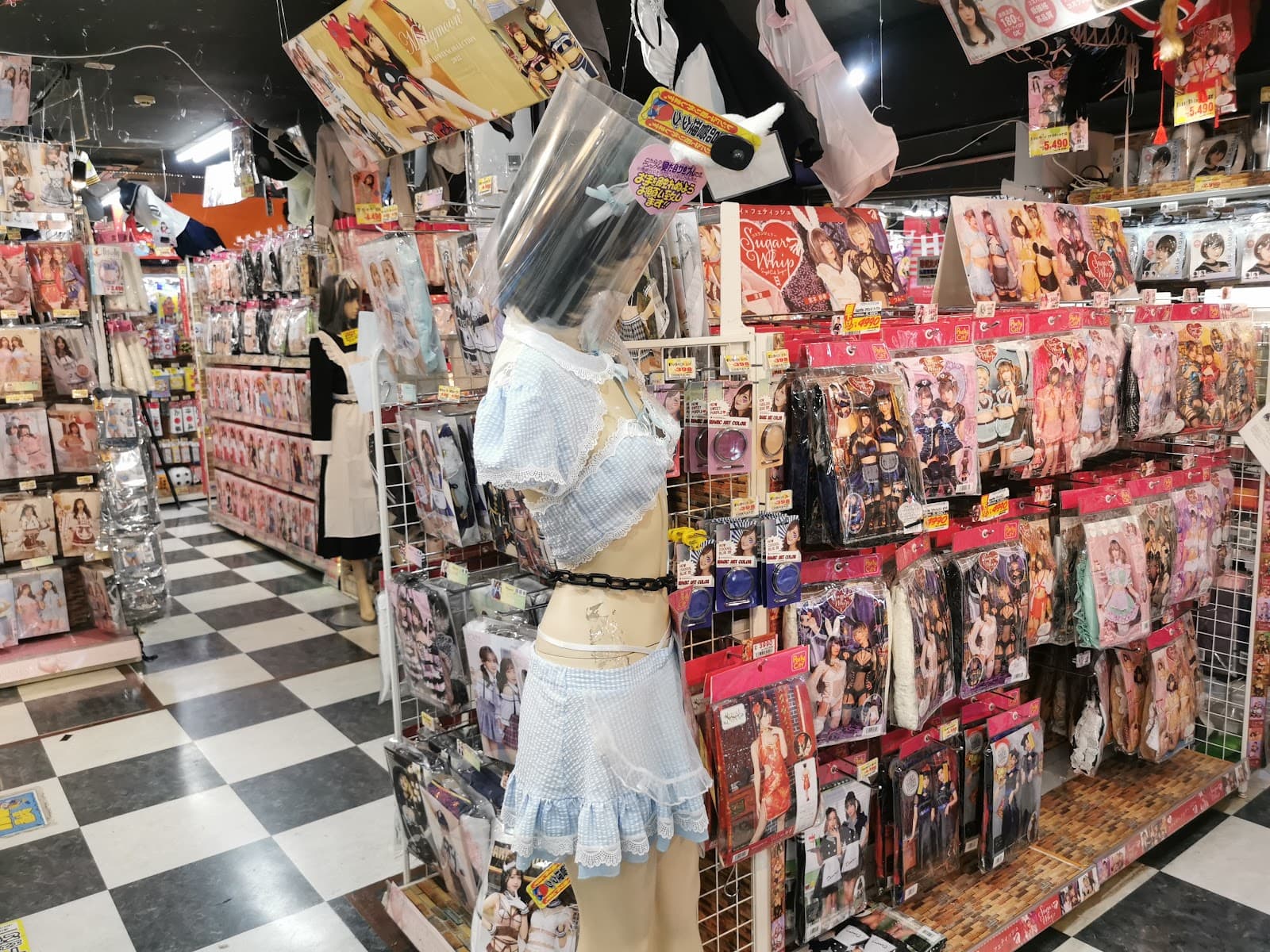 Don Quijote Akihabara — photo 1