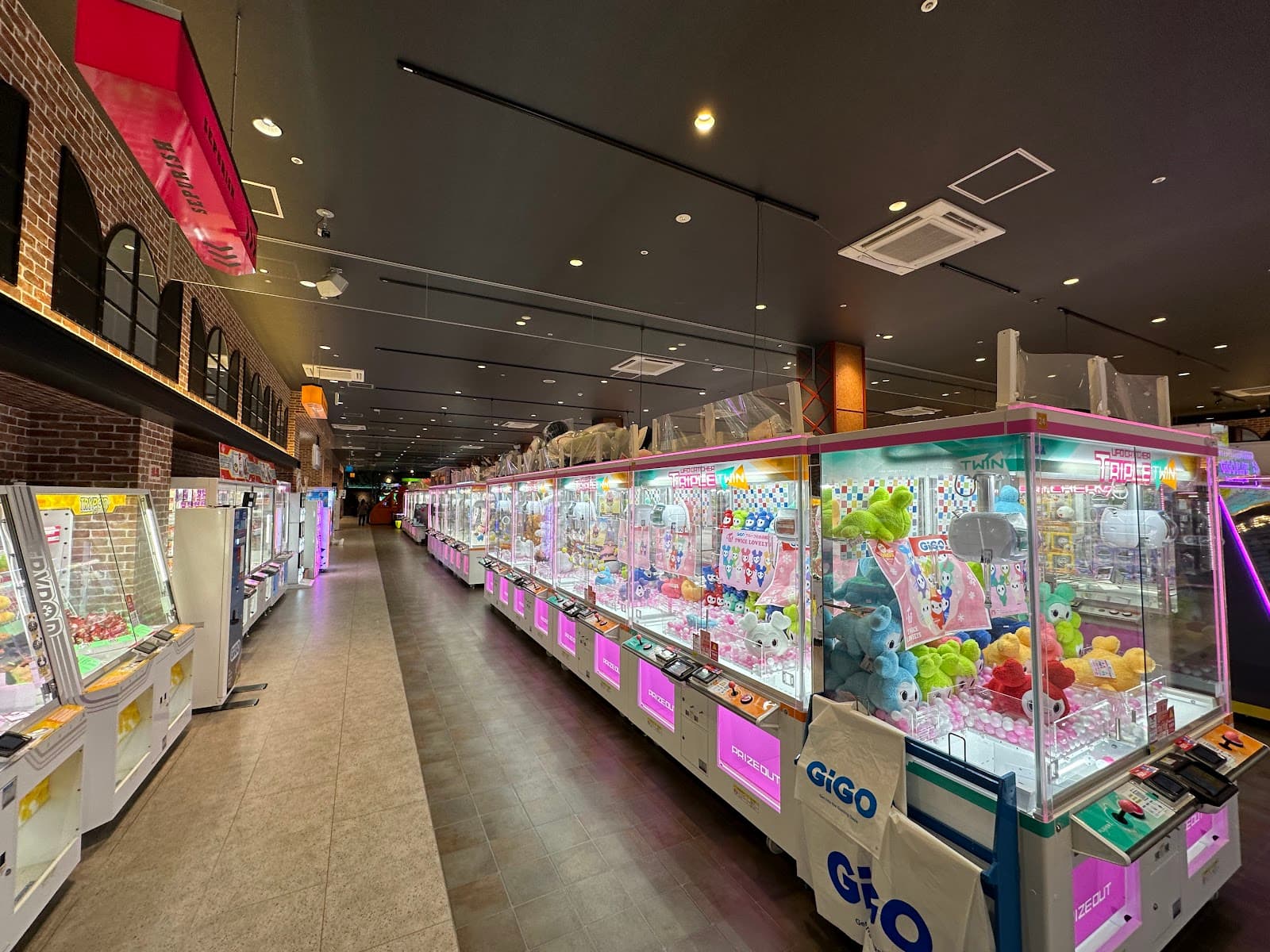 GiGO Nagoya Sakae — photo 1