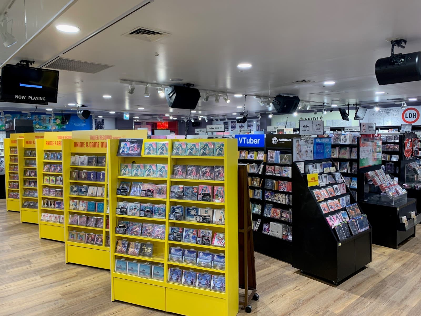 Tower Records Shibuya — photo 4