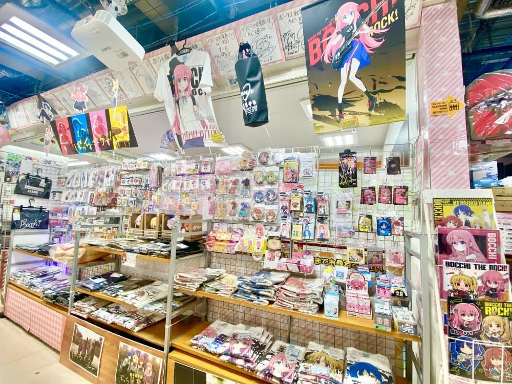 Volks Akihabara Hobby Tengoku — photo 2