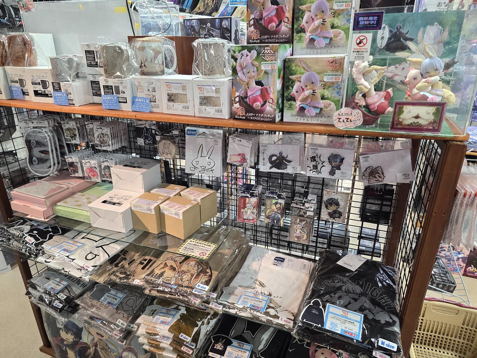 Volks Akihabara Hobby Tengoku — photo 5