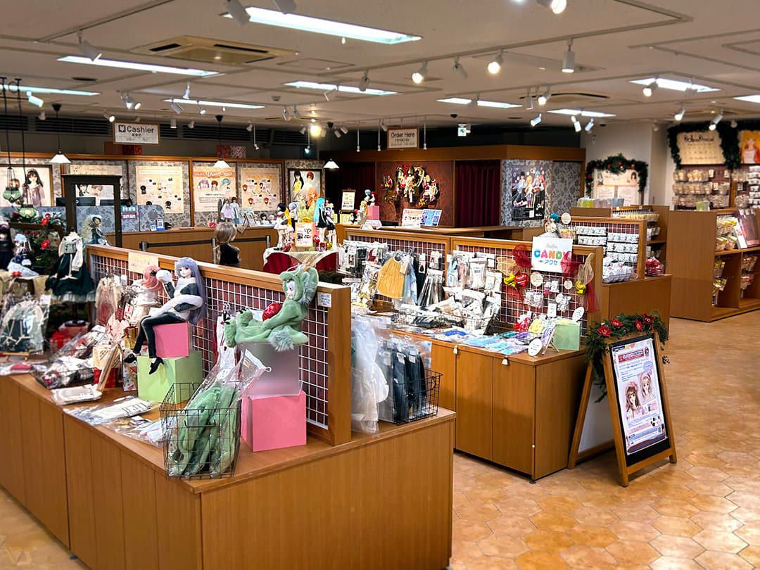 Volks Osaka Showroom — photo 3