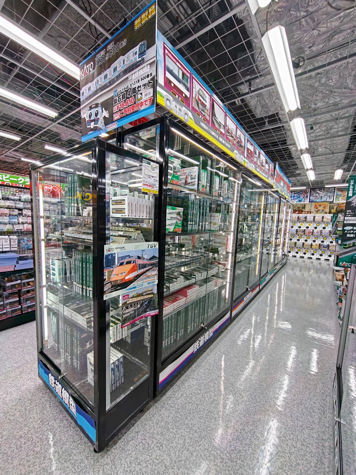 Yodobashi Sendai — photo 1
